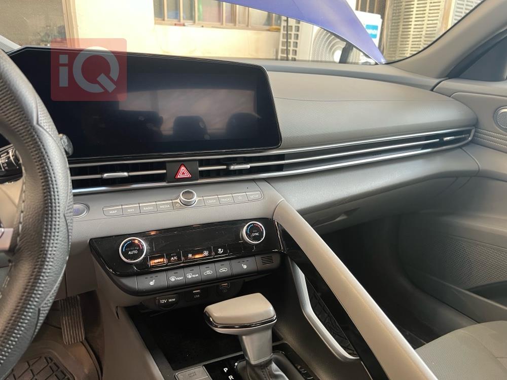 هیوندای ئەلەنترا